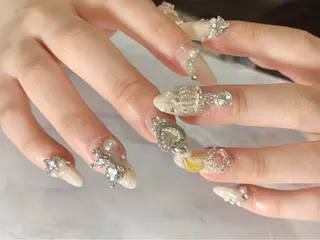 ネイル glossnail MIKIのネイルデザイン
