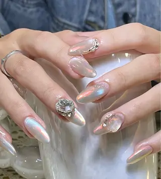 ネイル 高木 維麗絲のネイルデザイン