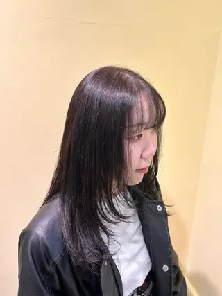カラー 一條 乃亜のヘアスタイル