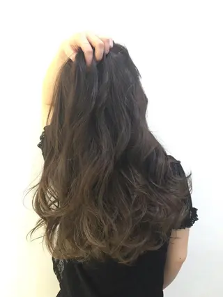 ロング カラー a.r.e(アルエ)所属・福留 弘之のヘアスタイル