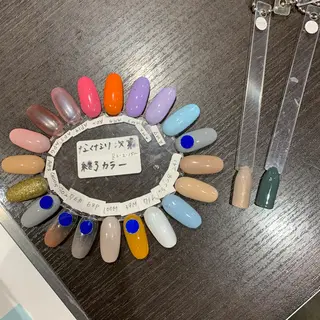 ネイル 鈴木 里奈のネイルデザイン