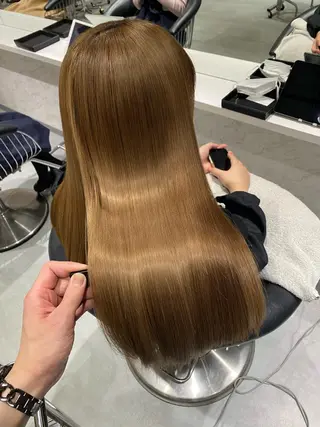 セミロング GINGER所属・GINGER yohのヘアスタイル