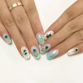 ネイル KIREIE NAILSのネイルデザイン