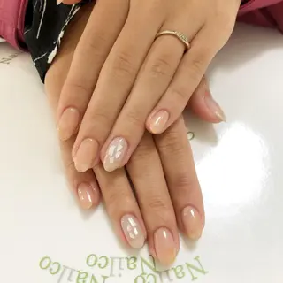ネイル Nail Salon RINO所属・伊藤 なつみのネイルデザイン