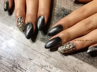 ネイル 伊藤 美里のネイルデザイン