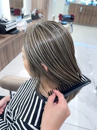 セミロング カラー 山崎俊輔/髪質改善 /バレイヤージュのヘアスタイル