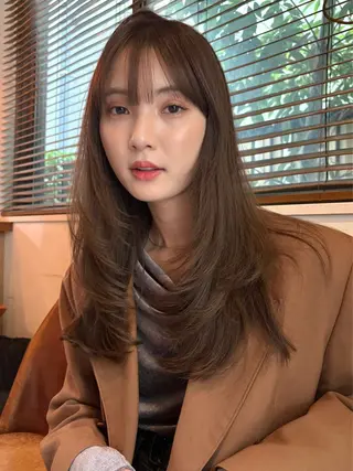 セミロング カラー パーマ レイヤー/透明感/ ブリーチなし/わかなのヘアスタイル