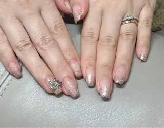ネイル momo🍑 nail【恵比寿】のネイルデザイン