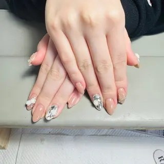 ネイル XIXI ネイルのネイルデザイン