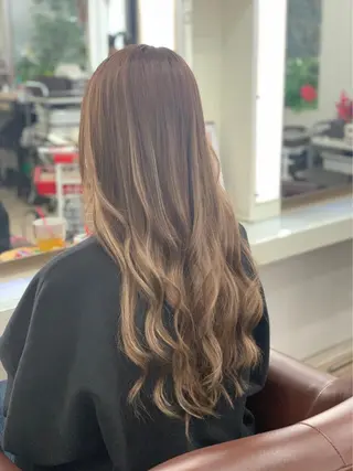 ロング 🐥こ ま🐥のヘアスタイル