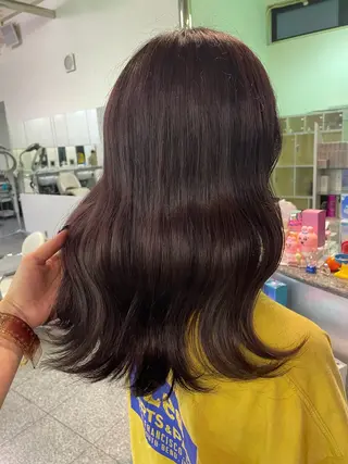セミロング カラー ハイトーン/ブリーチ 🤍足立里湖のヘアスタイル