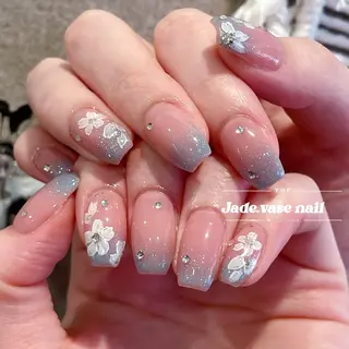 ネイル ✰Jade.vase 银座のネイルデザイン