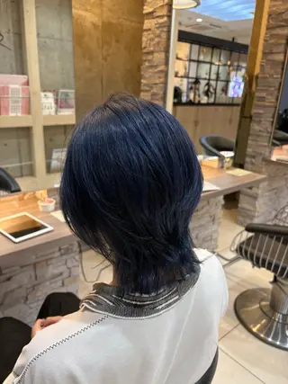 カラー seek next アヤノのヘアスタイル