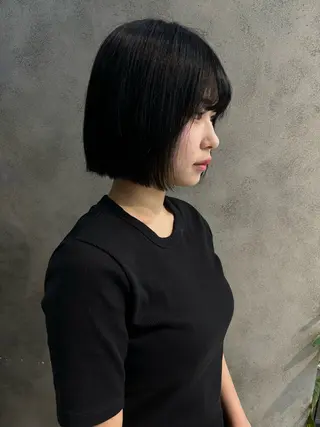 ショート カラー ヘアアレンジ ボブ/透明感ベージュ 🫧クルミ🌟のヘアスタイル