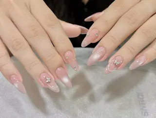 カラー RUBY NAIL SPAのネイルデザイン