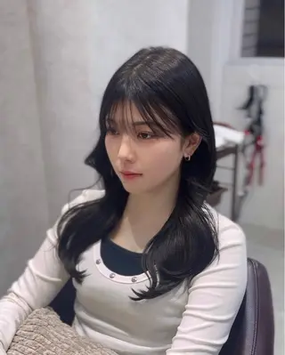 セミロング カラー suzuka/透明感 カラー 美髪縮毛矯正のヘアスタイル