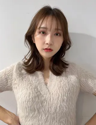 ミディアム カラー 【韓国ヘア×透明感 カラー】笹谷 莉未のヘアスタイル