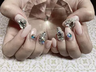 ネイル Piacere所属・Piacere 絵美のネイルデザイン