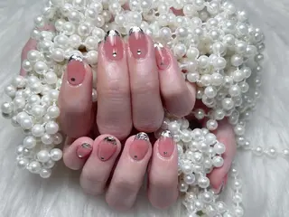 ネイル 🎀まゆ 🪽🐾のネイルデザイン