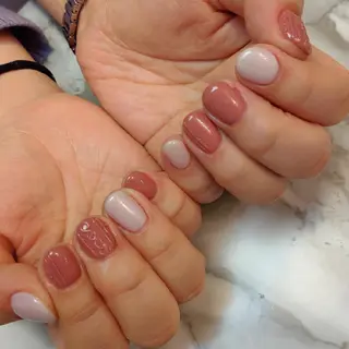 ネイル ジェヌインネイル 河内のネイルデザイン