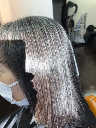 ショート カラー 桧山 真のヘアスタイル