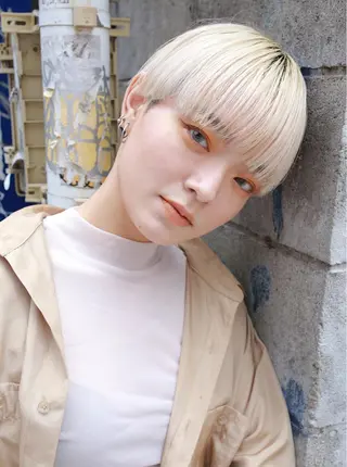 ショート カラー ブリーチカラーが人気 onnuのヘアスタイル