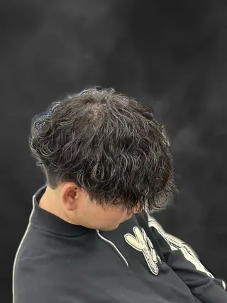 ショート パーマ メンズ RENA 【Earth】のヘアスタイル