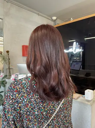 セミロング カラー 鶴井 美空のヘアスタイル