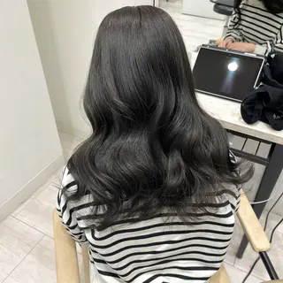 ロング カラー MEI🎀つやカラー 🎀レイヤー🎀渋谷のヘアスタイル