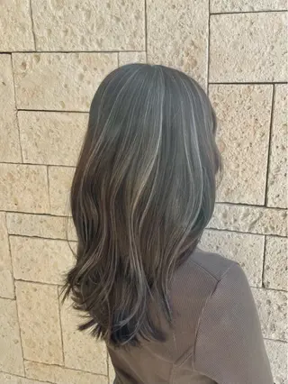 セミロング 木村 一葵のヘアスタイル