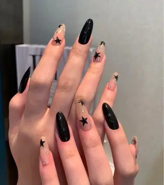 ネイル エ リのネイルデザイン