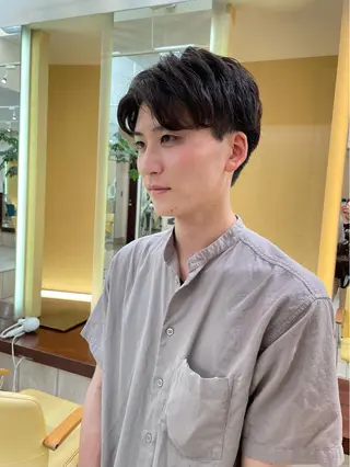 ショート メンズ 塩谷 雪花のヘアスタイル