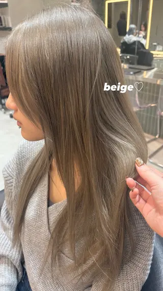 ロング オリーブベージュ/シ ョートボブたまき🧡のヘアスタイル
