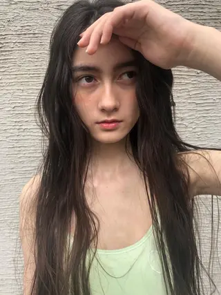 ロング カラー パーマ ヘアアレンジ NOUN所属・eri kinjoのヘアスタイル