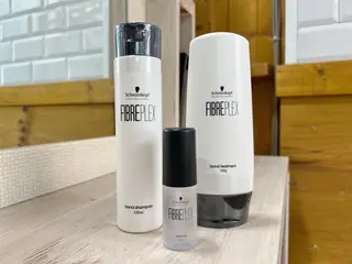 KANA/ボブ/ インナーカラー/艶髪のヘアスタイル