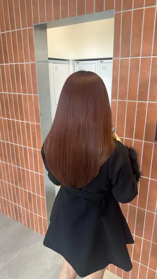 ロング SALOWIN所属・salowin 谷本のヘアスタイル