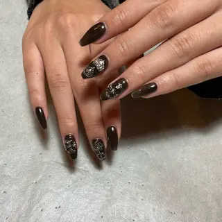 ネイル RooM tani /個性派ニュアンスのネイルデザイン