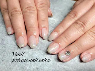 ネイル V. nailのネイルデザイン