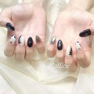 ネイル RAFFINE haru🦋🩵のネイルデザイン