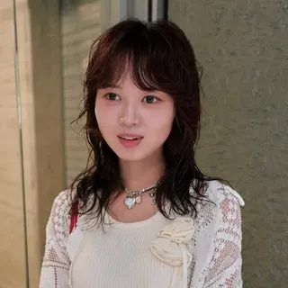 ミディアム カラー パーマ 東山 涼嘉のヘアスタイル