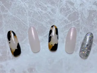 ネイル マジックミラー所属・マジック ミラーのネイルデザイン