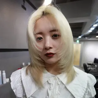 セミロング 似合わせカットカラー 🌟ryusei⭐️のヘアスタイル