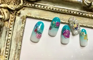 ネイル 'mm所属・'mm  (ミリ) ＭＡＮＡＭＩのネイルデザイン