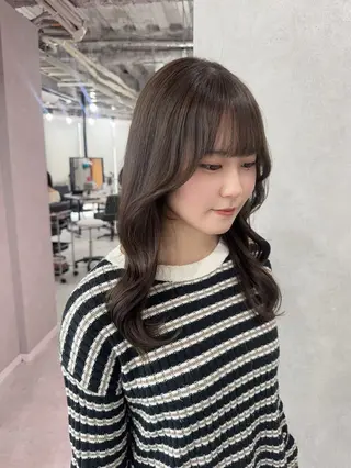 ロング カラー 赤み無し柔らかカラー 【梅田】madokaのヘアスタイル