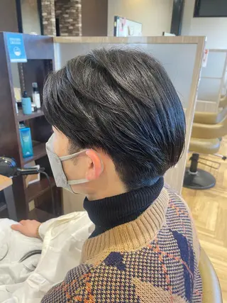カラー 中村 誠也のヘアスタイル