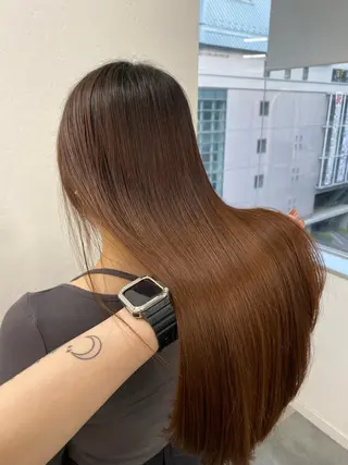 ロング 莉乃/縮毛矯正/髪質 改善/艶カラーのヘアスタイル