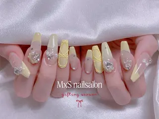 ネイル MxS Nail(長さだし/フィルイン/マグネット/韓国ネイル/ワンホンネイル/ワンカラー)所属・MxS リィリィのネイルデザイン
