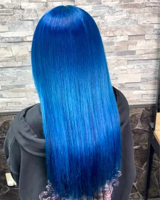 ロング wistell所属・ハイトーン/艶カラー sarina🩷のヘアスタイル