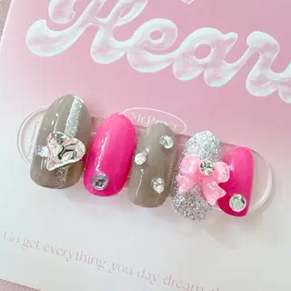 ネイル MignonReve ♡EIMI🌈のネイルデザイン