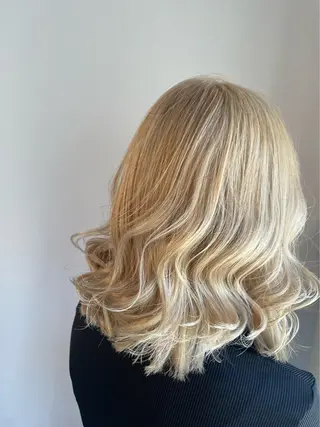 ミディアム 最新ケアカラー 髪質改善YUTOのヘアスタイル